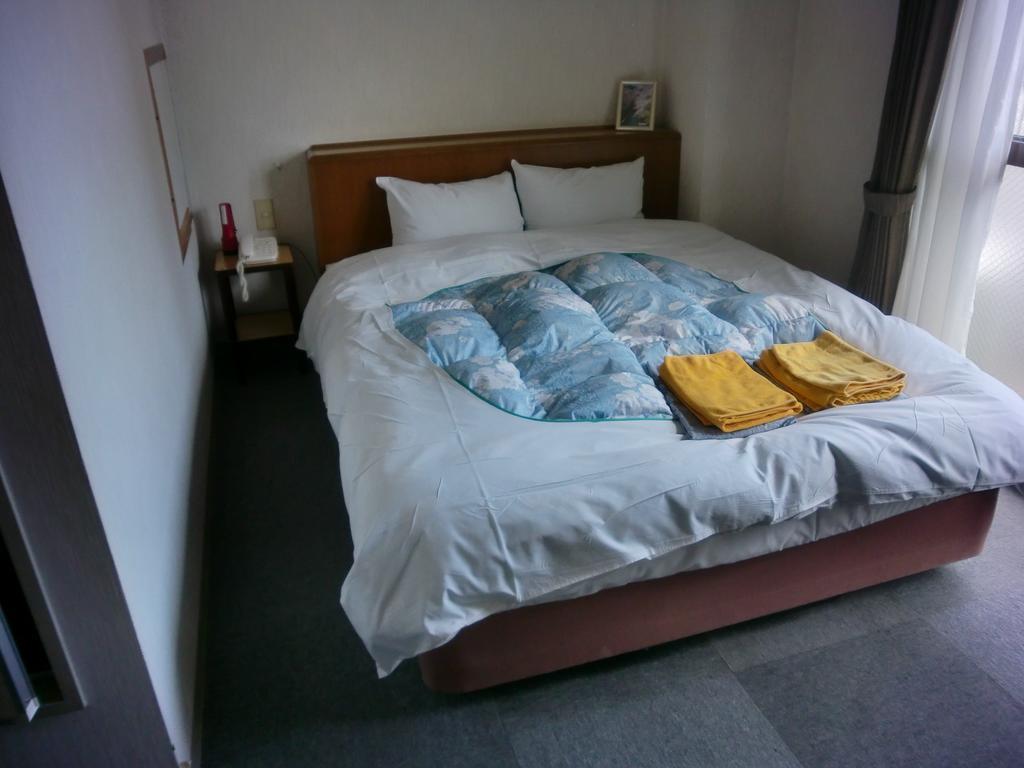 Business Hotel Nishi Otsu Exterior photo